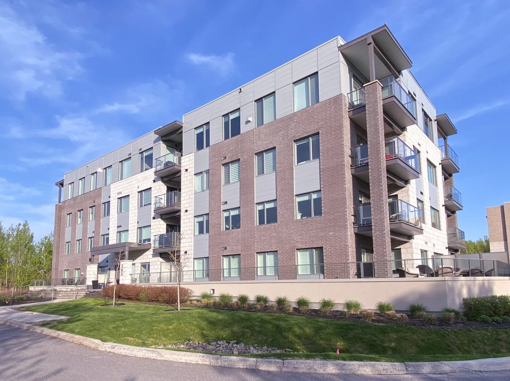 280 Herzberg Condo